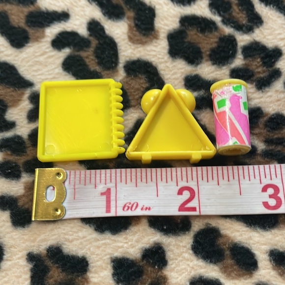 BARBIE Doll 💕 Accessories Lot Vintage 90s Neon Yellow Purse Mini 1990's Toys - Picture 7 of 17